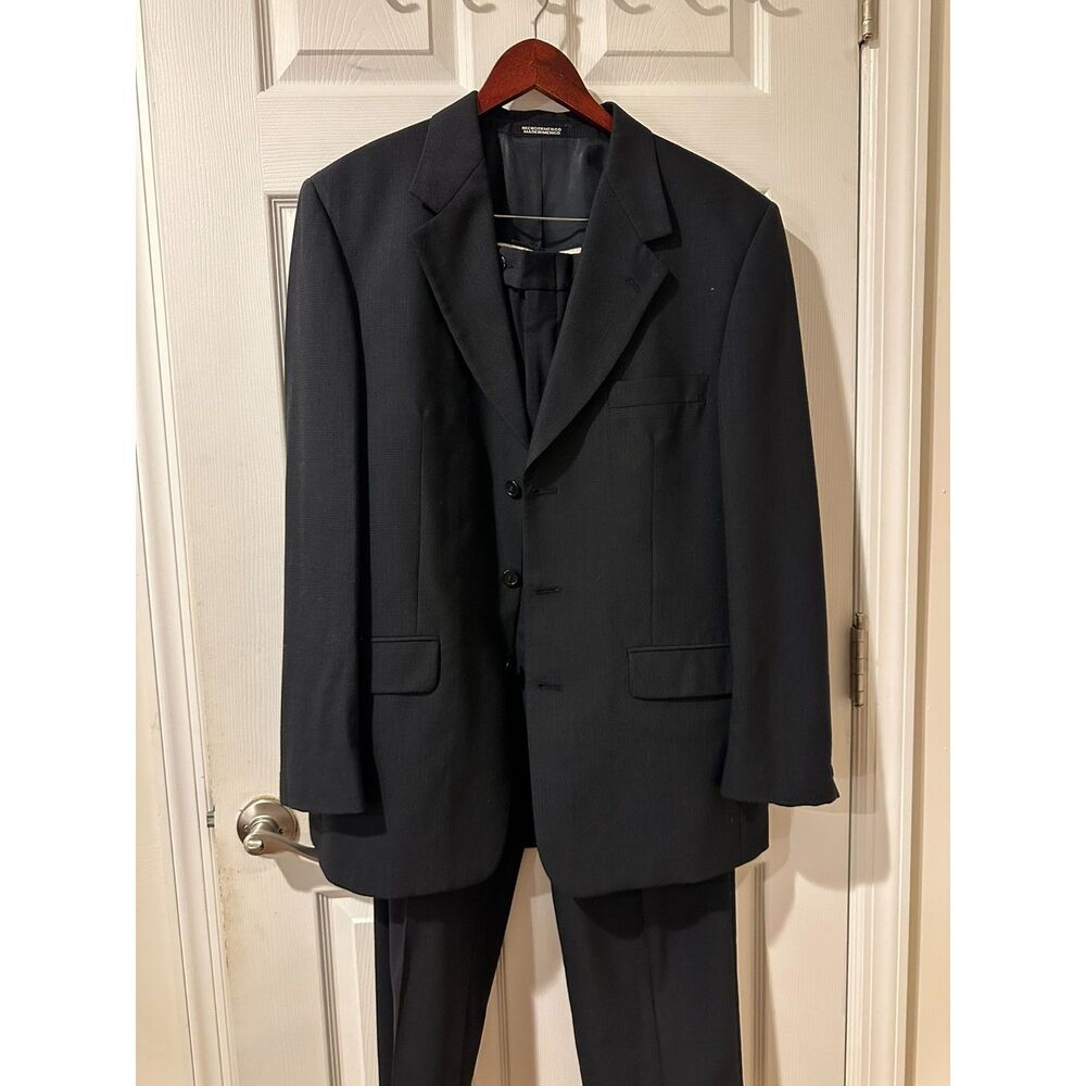 Men’s Dark Two‑Piece Suit (Blazer + Pants)